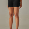 AirMotion Scrunch Shorts – Black