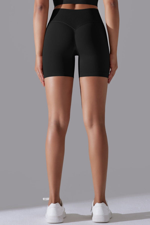 "Sorte seamless shorts – højtaljede med figursyet pasform bagfra"

